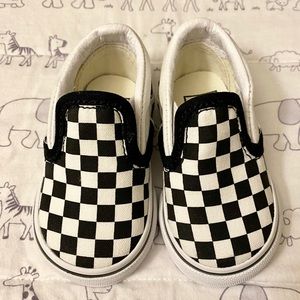 NWOT Baby Toddler Classic Checkerboard Slip On Vans